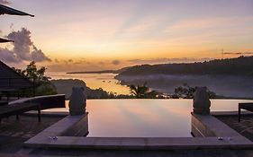 Sunrise Ocean Hut's Lembongan