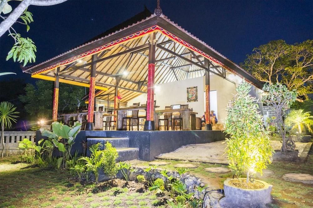 Hotel Sunrise Ocean Hut's Lembongan Extérieur photo