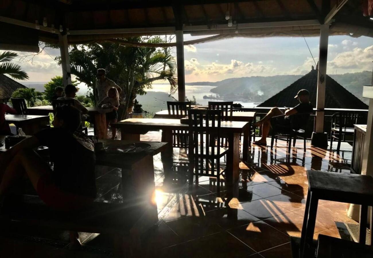 Hotel Sunrise Ocean Hut's Lembongan Extérieur photo