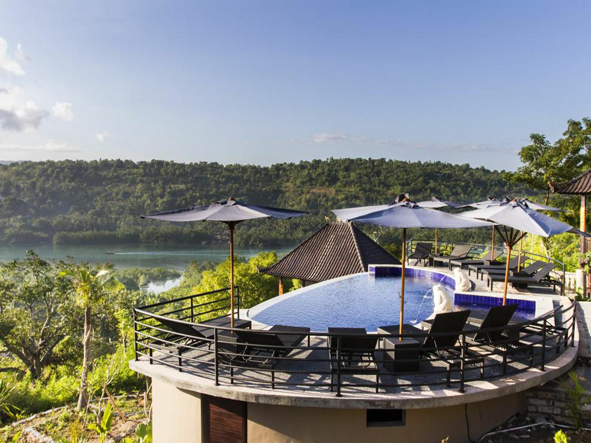Hotel Sunrise Ocean Hut's Lembongan Extérieur photo