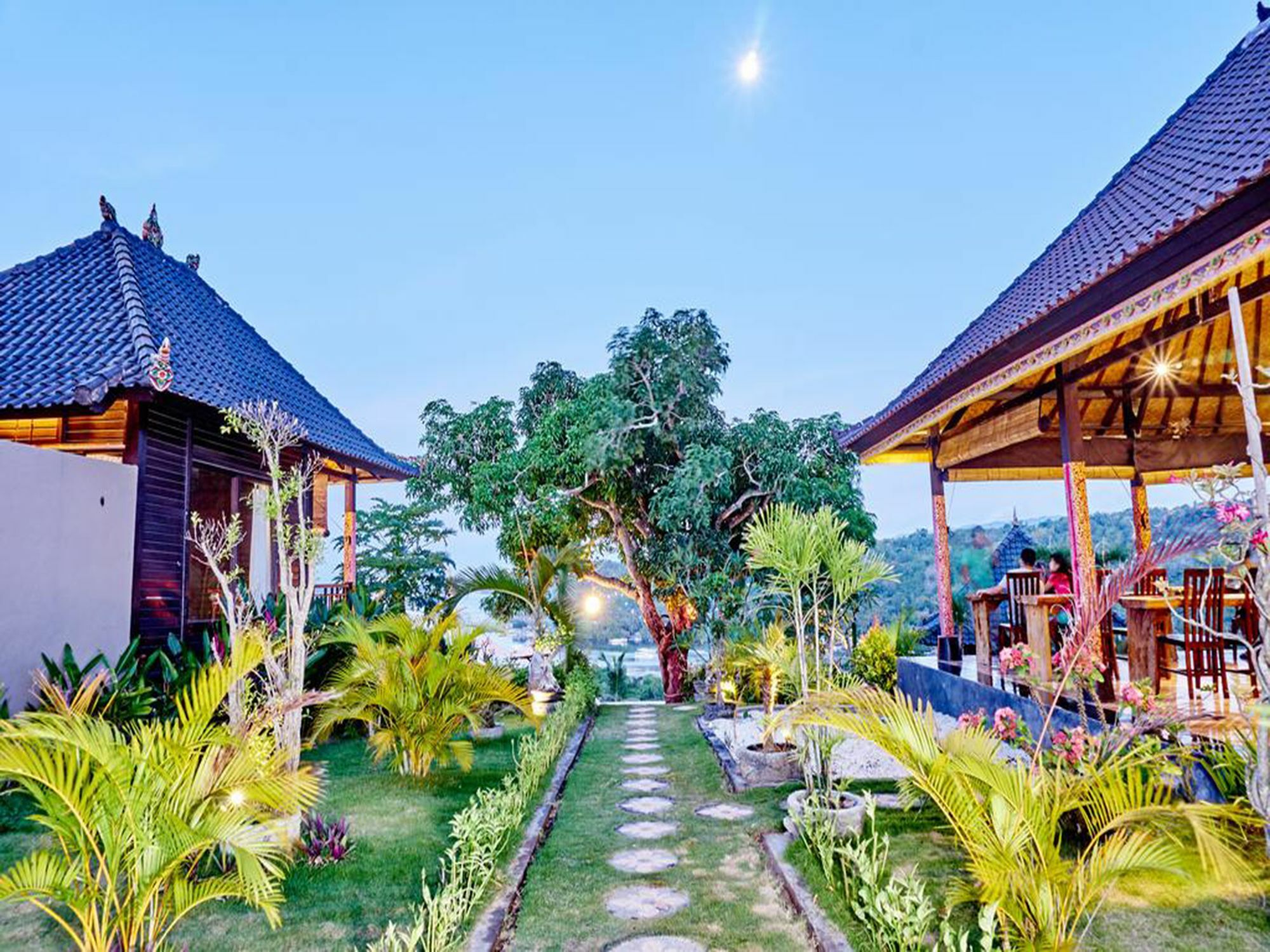 Hotel Sunrise Ocean Hut's Lembongan Extérieur photo